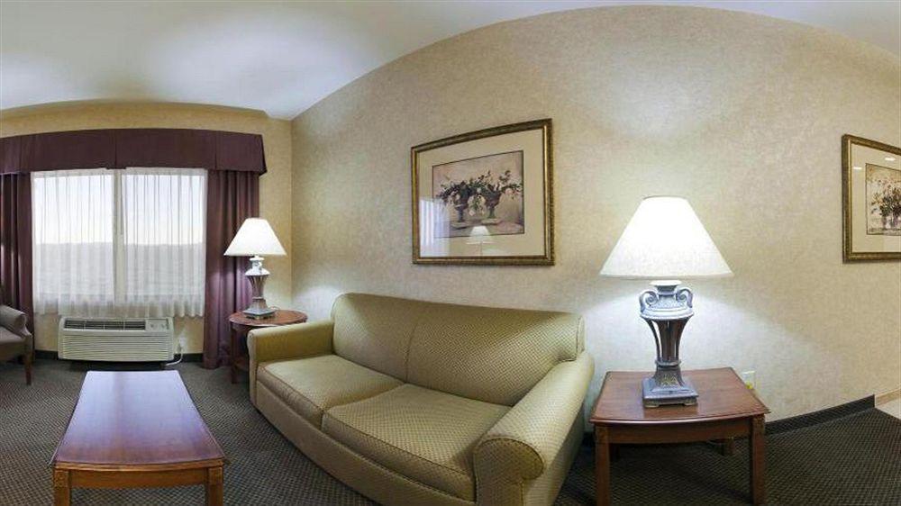Holiday Inn Express Hotel & Suites Barstow By Ihg Exterior photo